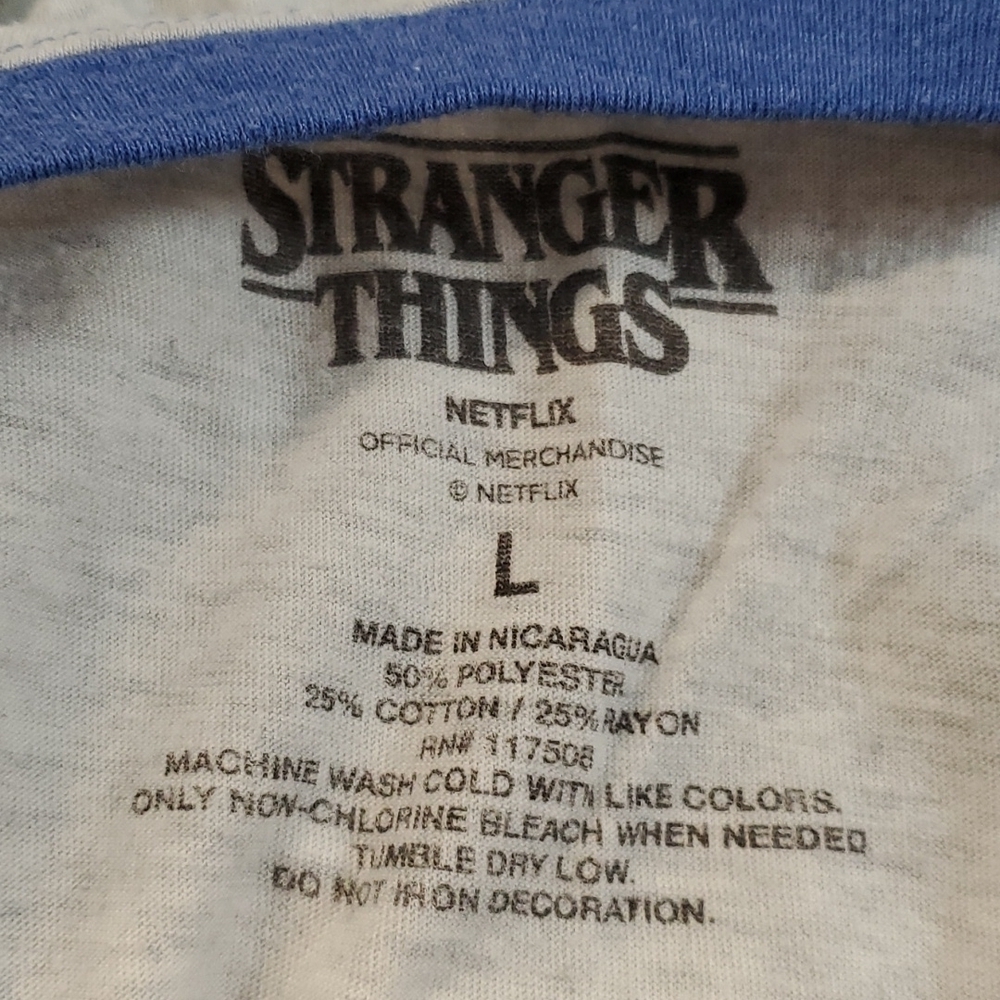 Stranger Things Ringer Tee SZ LG - Picture 5 of 5